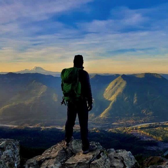 Meet your Posher, Ryan - Picture 3 of 3